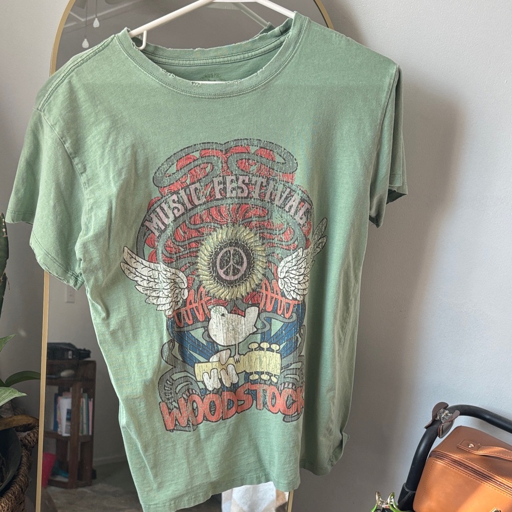 Woodstock Green Graphic Short Sleeve Tee